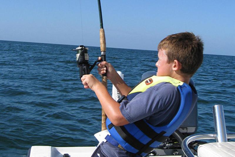 585x390-boy-fishing-gulf-florida-sf.jpg